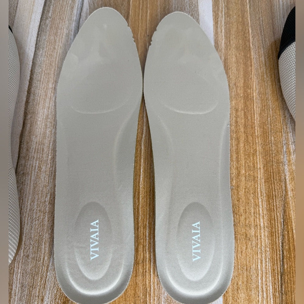 Vivaia Tamia Women’s US Size 10 Mary Jane Flats Loafers Almond Toe Beige Black - Picture 13 of 14